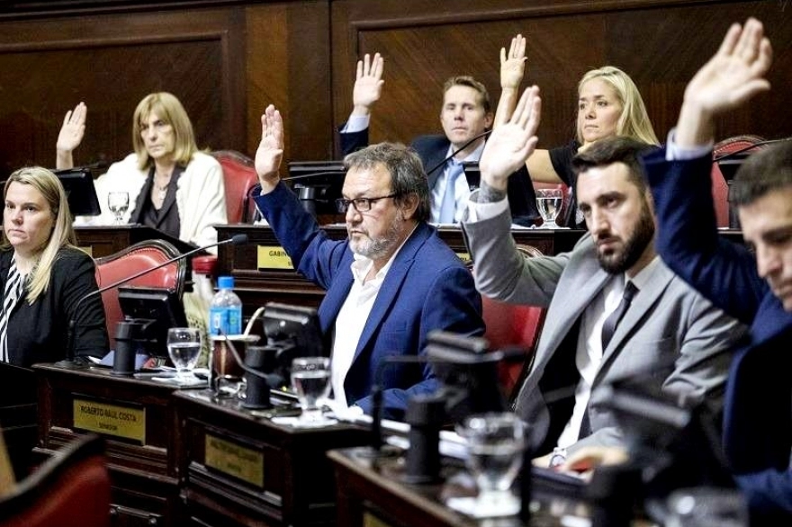 Senadores opositores bonaerenses piden la designación del Defensor del Pueblo de la Nación