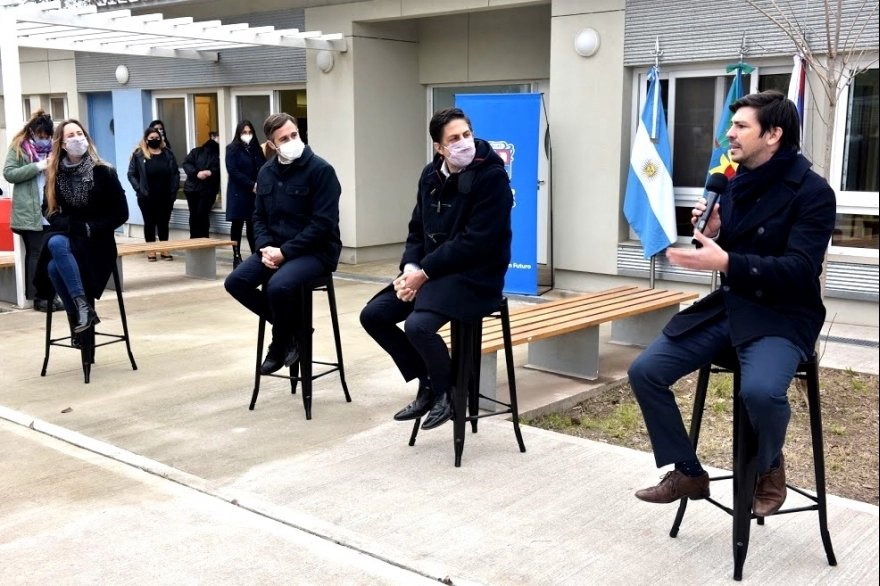 Thea, Trotta y Vila visitaron Pilar e inauguraron un Jardín de Infantes