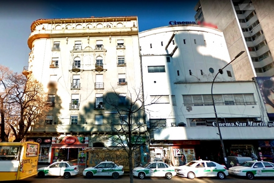 A las piñas en pleno microcentro de La Plata: un hospitalizado