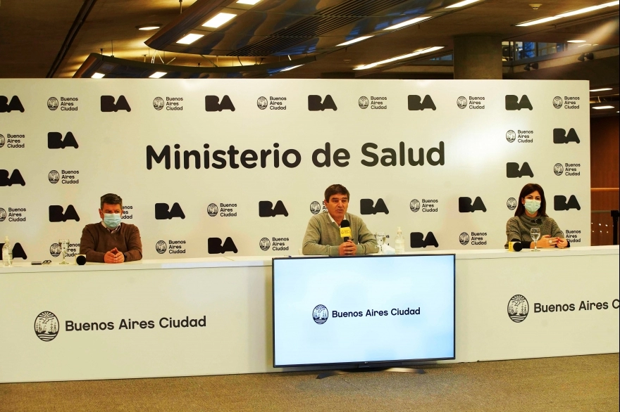 Quirós anunció que la Ciudad priorizará la aplicación de segundas dosis