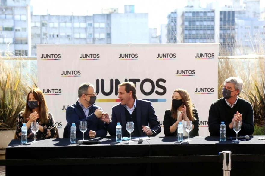 Desde el Grand Brizo, Garro presentó la lista de Juntos por la Octava Sección