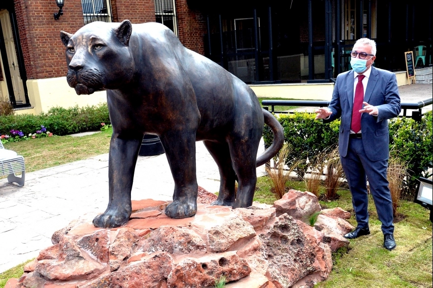 En Tigre concientizan sobre cuidado de los humedales con la escultura “Yaguareté”