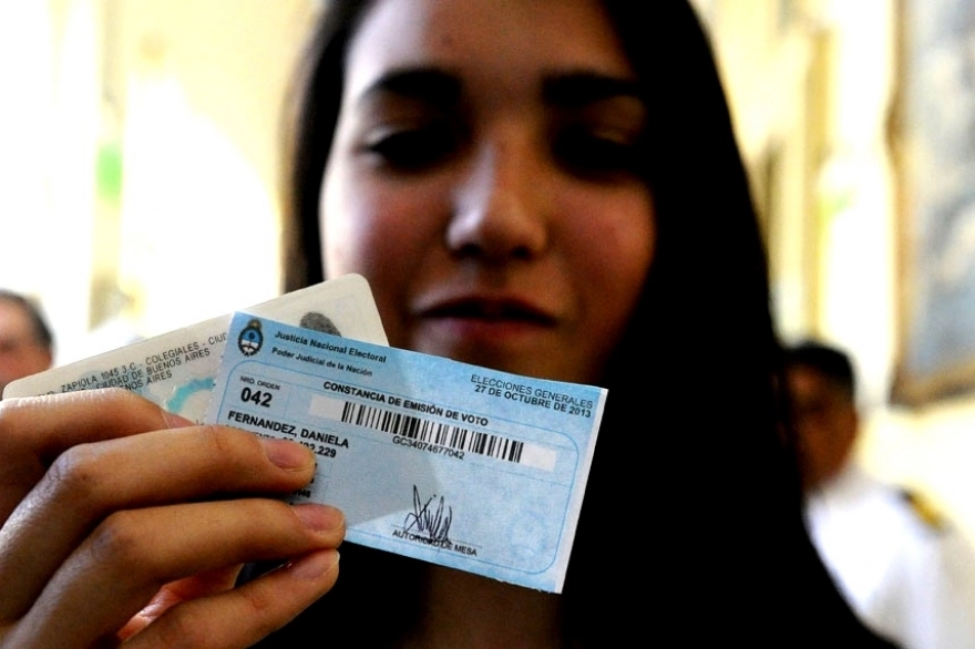 Más de 861 mil jóvenes de 16 y 17 años votan por primera vez en la Argentina