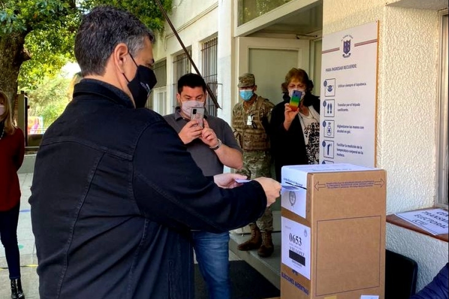 Votó Jorge Macri y pidió “avanzar en un sistema de boleta única”