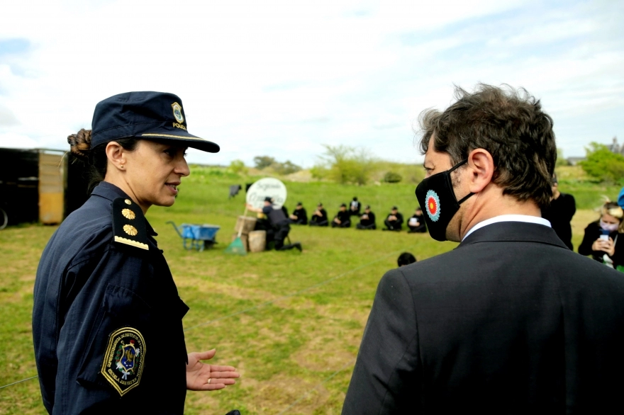 Kicillof sobre el aumento a policías: “Cumplimos con una reivindicación histórica”