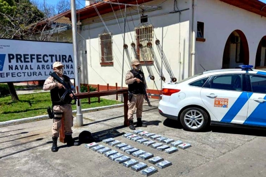 Un cadáver, cocaína para un narco mexicano y exsaxofonista de Los Cadillacs