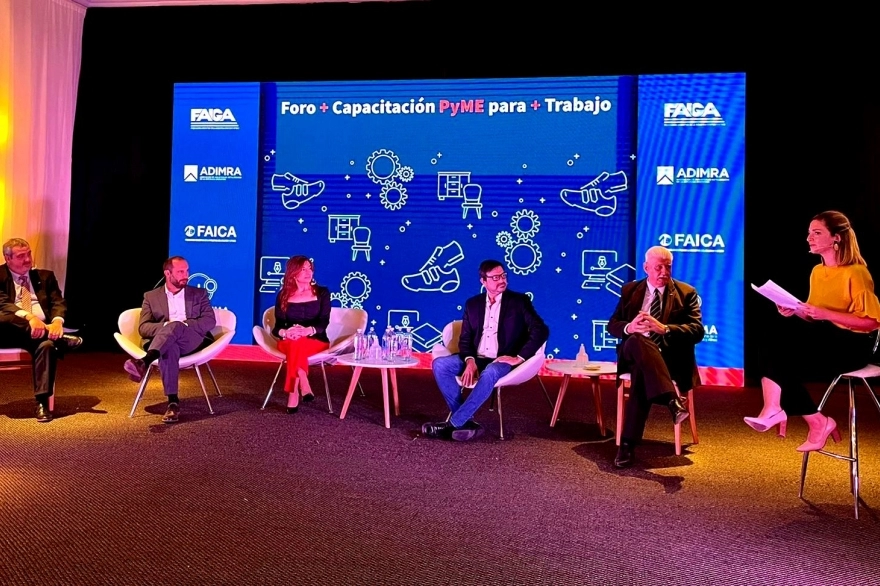 Más de 450 industriales en “Foro + Capacitación Pyme para + Trabajo”