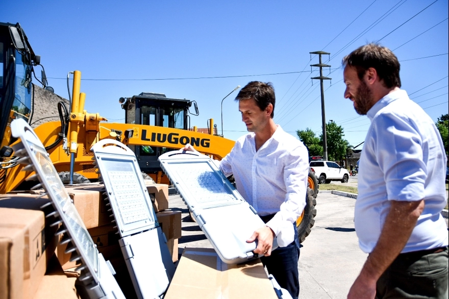 Mantegazza y López recorrieron PyMe del Parque Industria de San Vicente