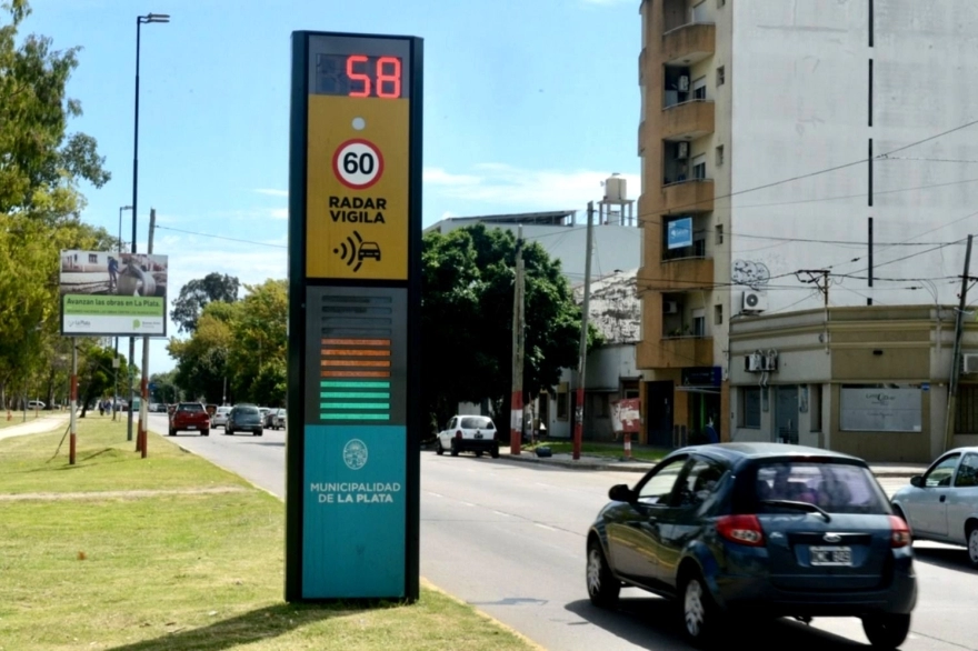 Una por una: todas las nuevas cámaras de tránsito en La Plata