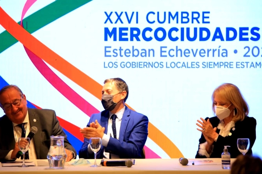 Esteban Echeverría: Gray inauguró el Paseo Mercociudades