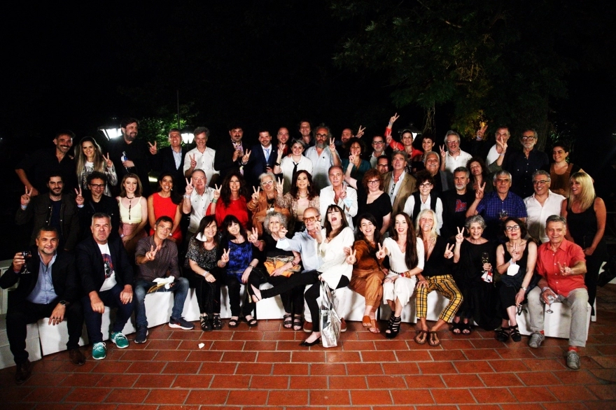 Mirá el video que posteó Cristina sobre el encuentro con periodistas y artistas