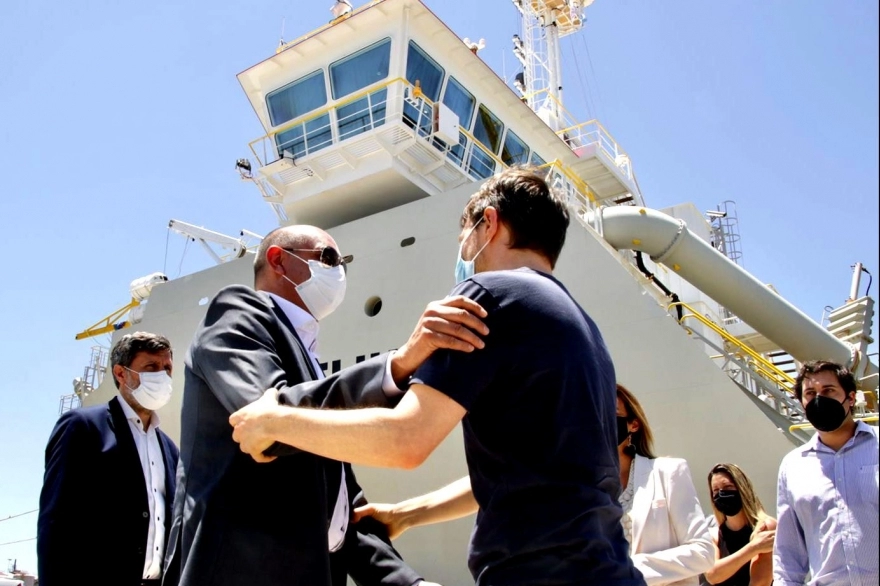 Avanzan las obras de dragado en el Puerto Dock Sud