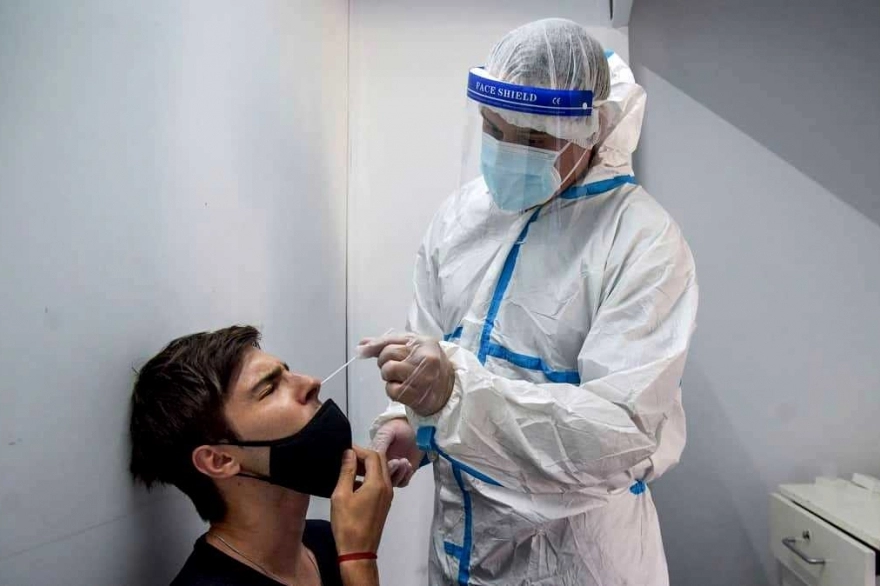 Nuevo récord de contagios en Argentina: se registraron 139.853 nuevos  casos