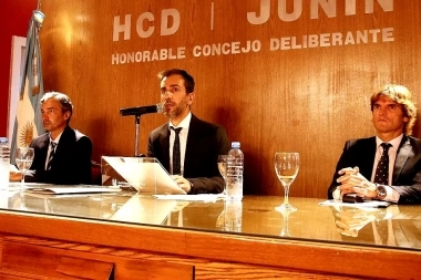 Petrecca y la Apertura de Sesiones en Junín: “Les propongo que trabajemos juntos”