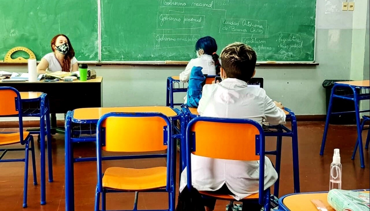 Senadores de Juntos piden que el uso del barbijo sea optativo en escuelas bonaerenses