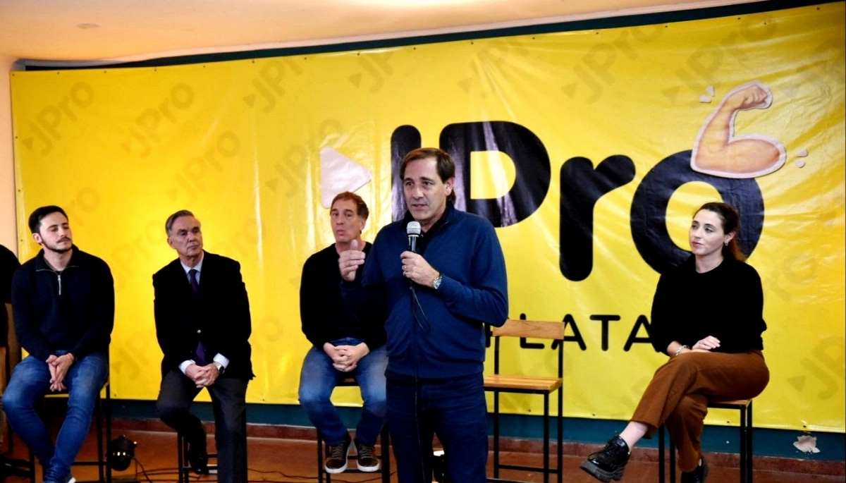 Garro y un mensaje a “futuro” para los jóvenes de la Provincia