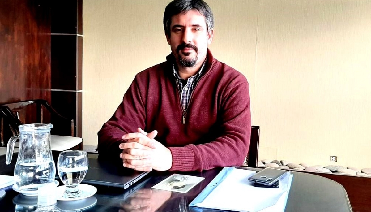 El ping pong de preguntas Cronos: Ianantuony, intendente de General Alvarado