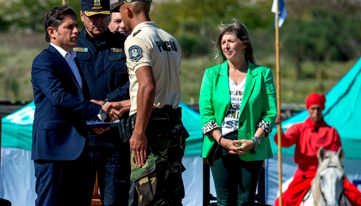 Apuesta a la Policía Rural: Kicillof participó del egreso de los primeros cadetes