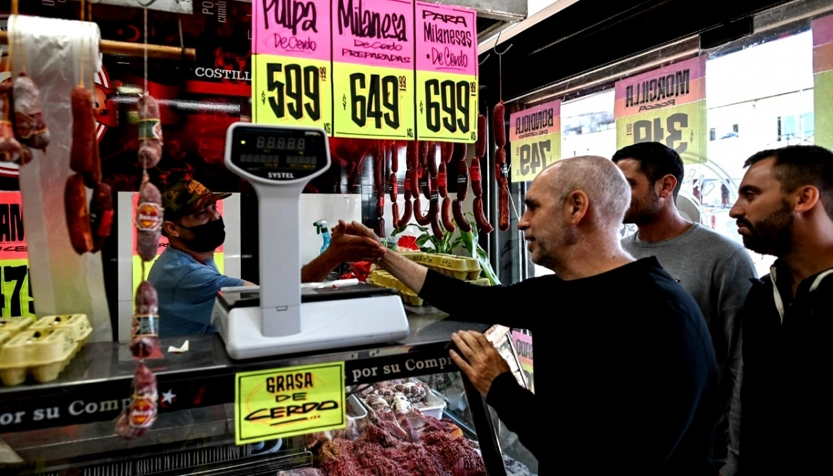 Larreta aumenta recorridas en el Conurbano: charlas con vecinos de José C. Paz