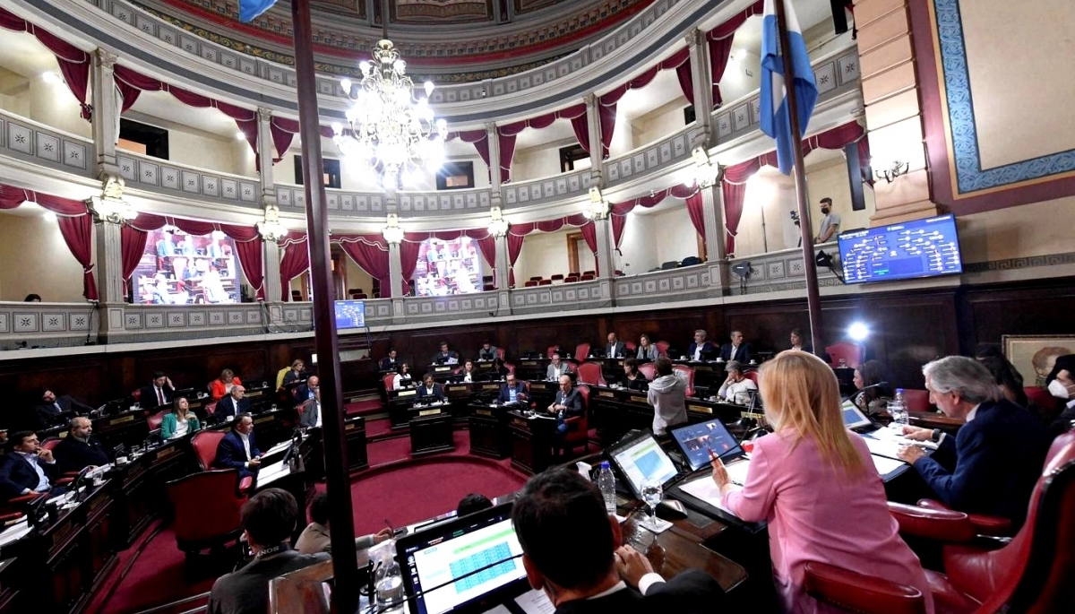 El Senado bonaerense aprobó la Ley de Empresas Recuperadas que propuso Kicillof