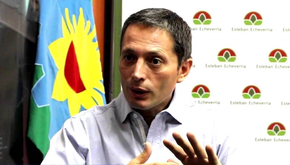 Gray se sumó a la interna y les pidió “orden” a Kicillof y Alberto Fernández