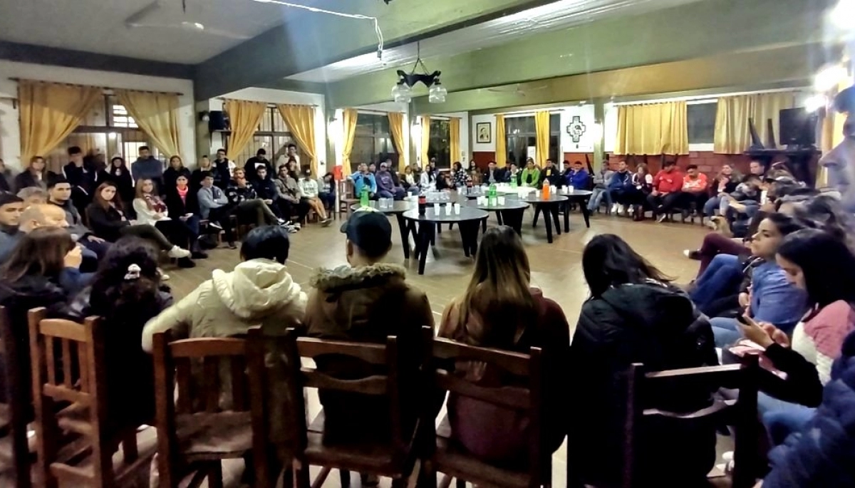 Con el foco en una agenda del futuro, Paredi se reunió con jóvenes de Mar Chiquita