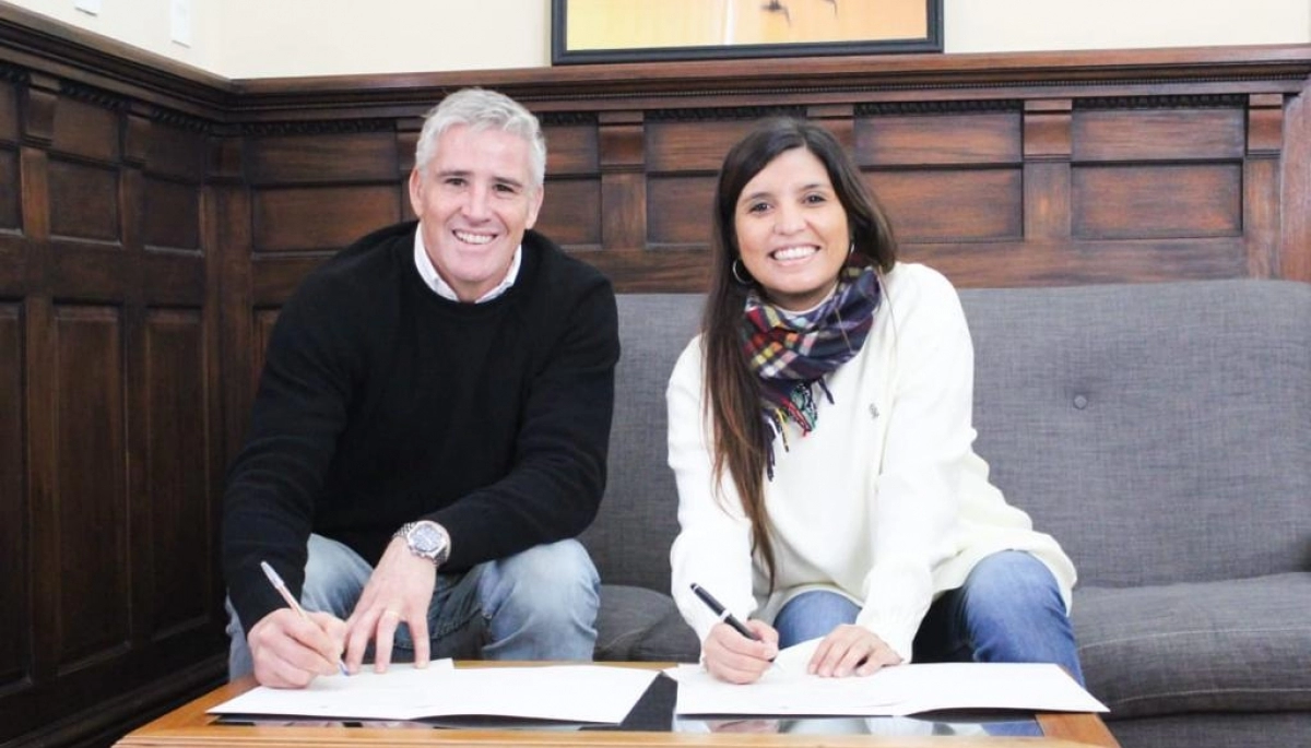 Navarro: Facundo Diz y Daniela Vilar firmaron un convenio sobre políticas ambientales