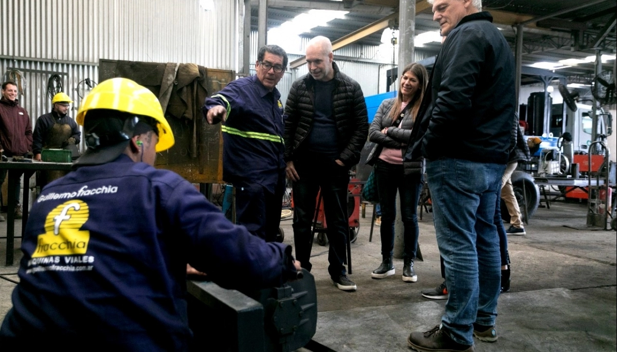 Con foco en la seguridad, Larreta volvió al Conurbano: charla con vecinos en Varela