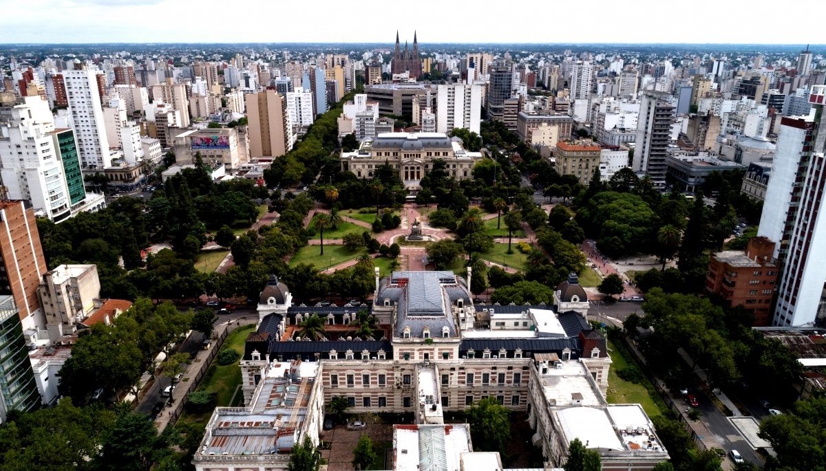 Un diputado bonaerense pide que La Plata no sea más capital de la Provincia