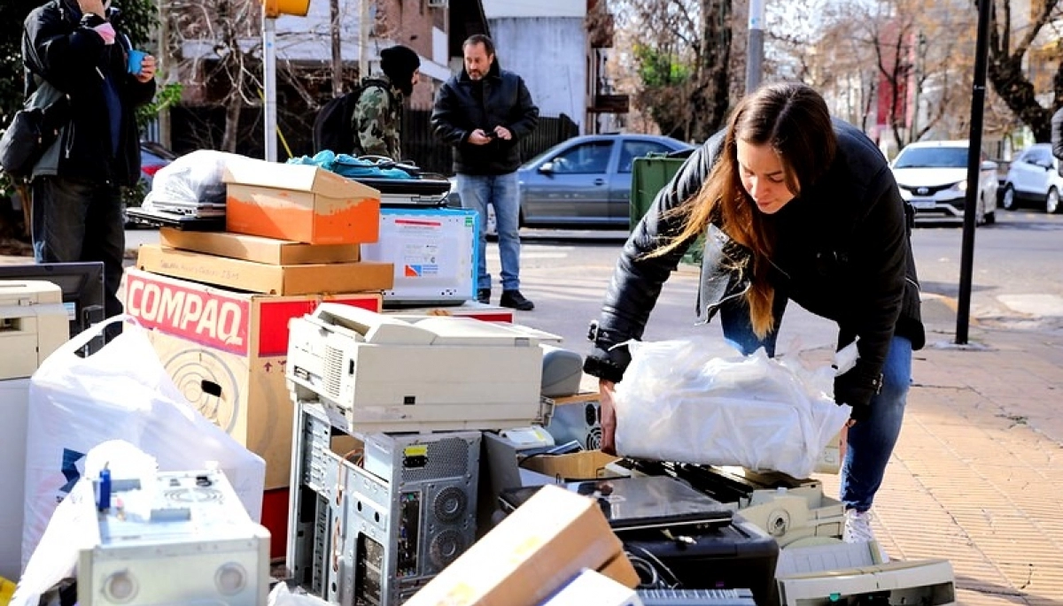 Macarena Posse destacó la jornada para la recolección residuos informáticos