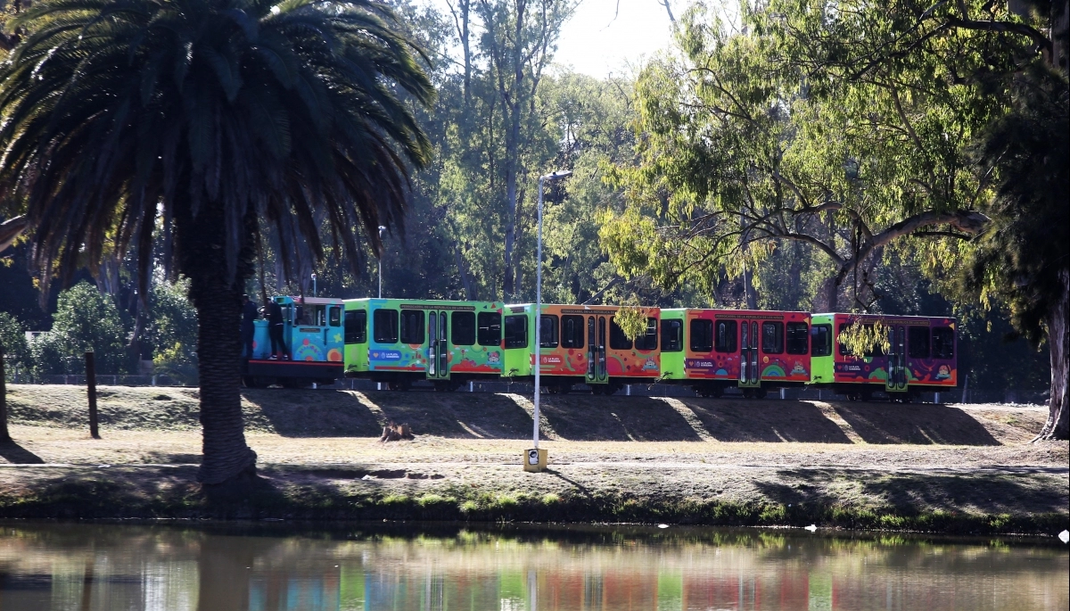 Con nuevas formaciones, pusieron en funcionamiento el nuevo tren de “La Repu”