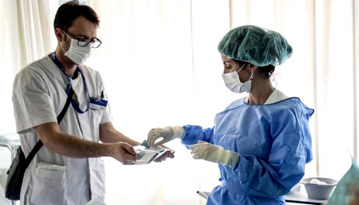 Polémica por un nuevo adicional: médicos quieren implementar el cobro del “GOC”