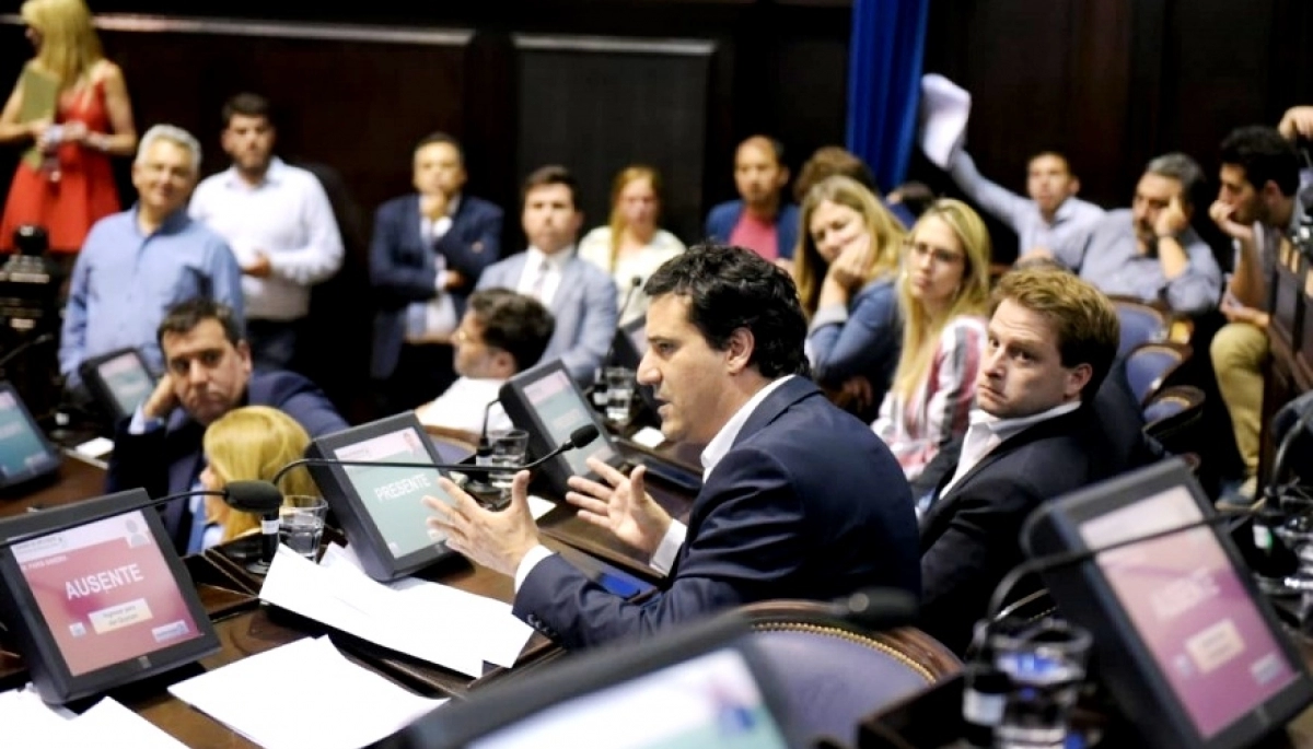 Turismo y dólares: legisladores de Juntos salieron con todo a cuestionar a Batakis