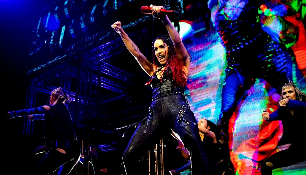 Lali se reencontró con su público de La Plata en una noche inolvidable