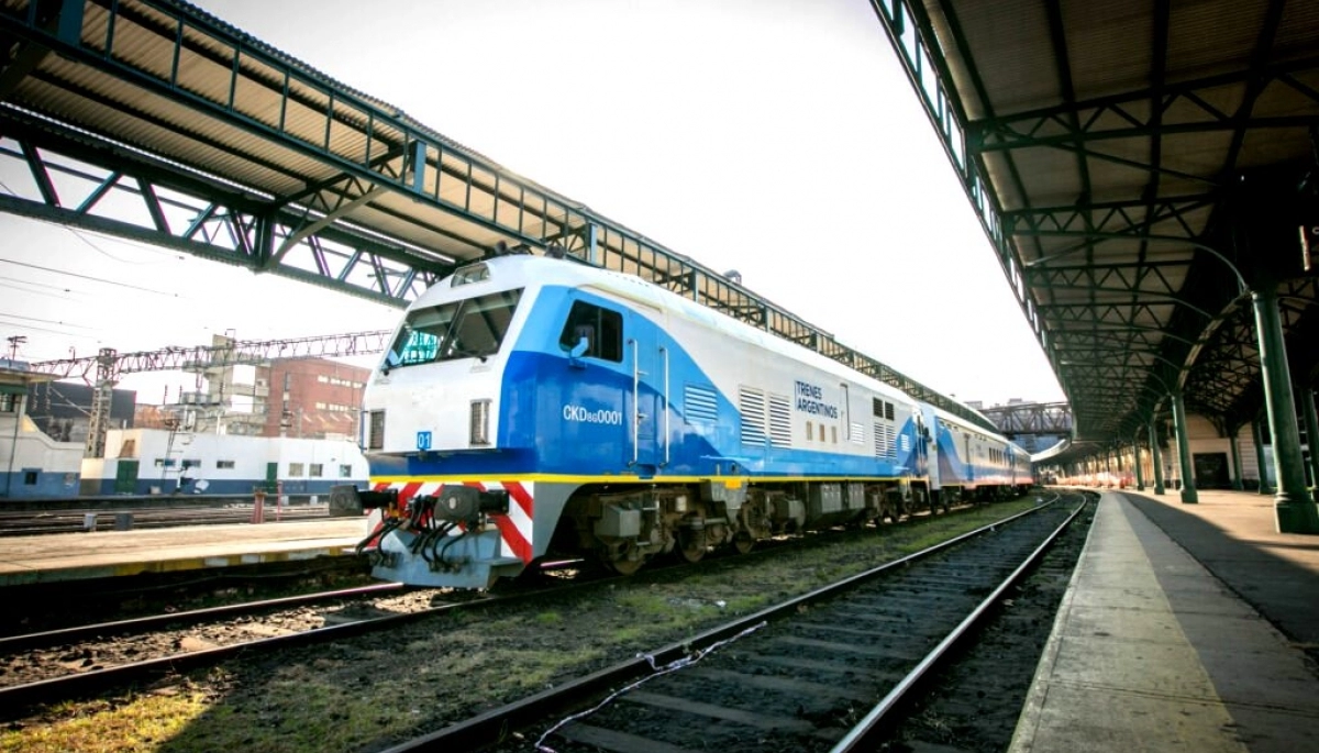 ¿Golpe al bolsillo?: Nación analiza un incremento en las tarifas de colectivos y trenes