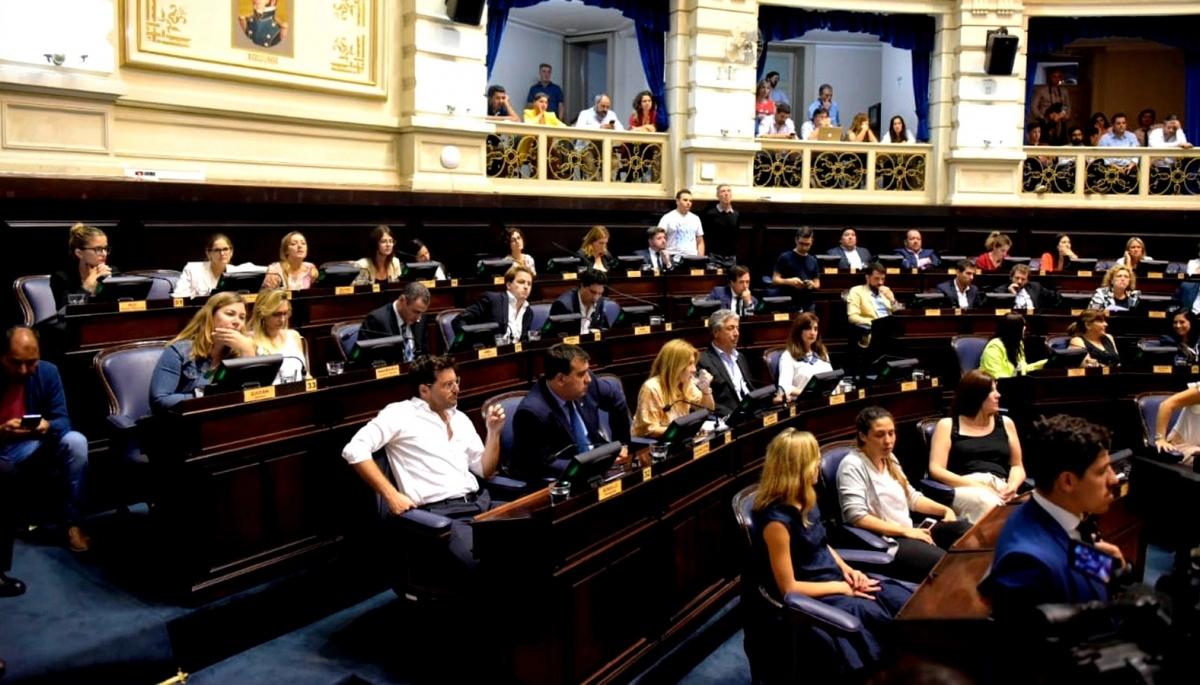 “El golpe viene de adentro”, respondieron diputados bonaerenses de Juntos