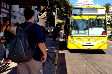 La Plata: ante los nuevos carriles, cambian las paradas sobre la 54 entre 7 y 12