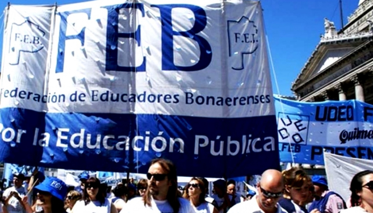 Docentes le piden a Kicillof reapertura urgente de paritarias