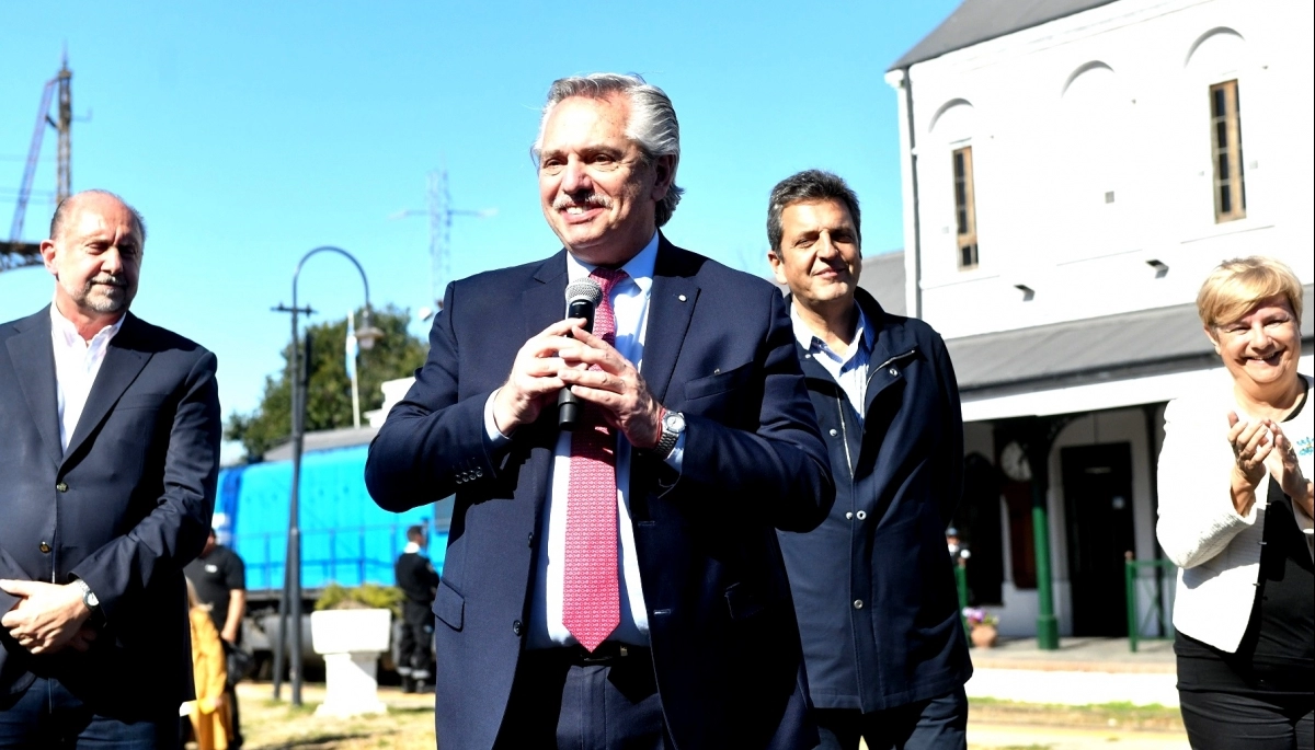 Tras la asunción, Alberto Fernández y Massa compartieron su primer acto público