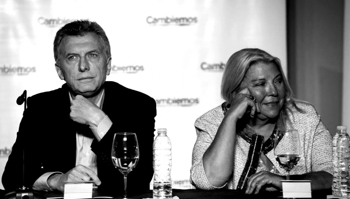 Macri intentó calmar las aguas y dijo que la interna la arregla “con un café con Carrió”