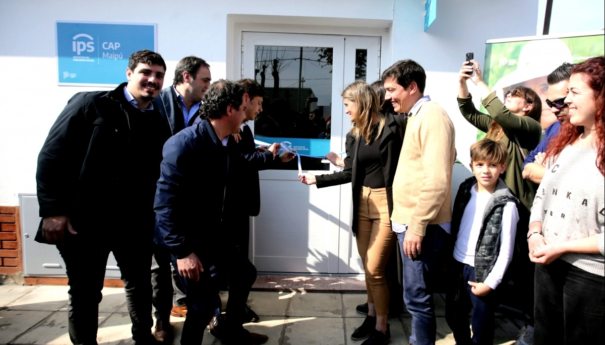 Con cruces al Gobierno de Vidal, Kicillof inauguró obras en Maipú