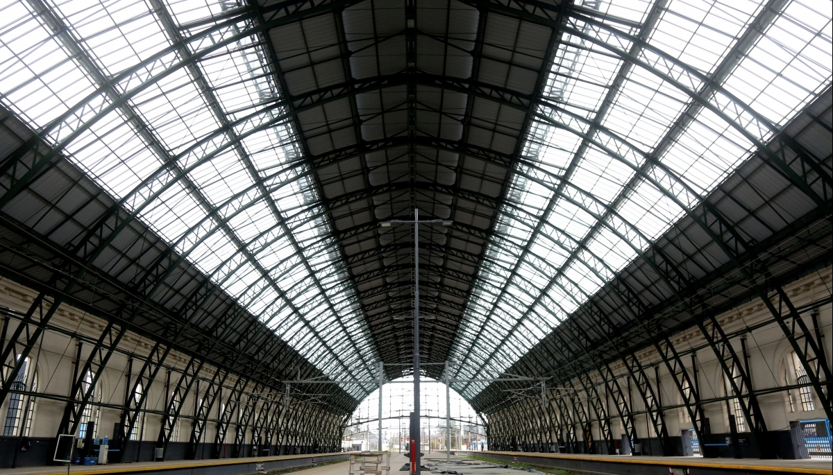 Así quedó el nuevo techo de la Estación de Trenes de La Plata