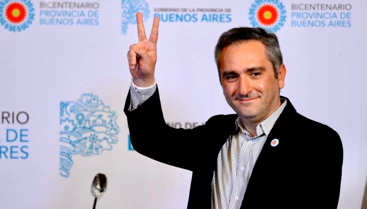 Larroque llamó a “generar canales de entendimiento” con todos los sectores