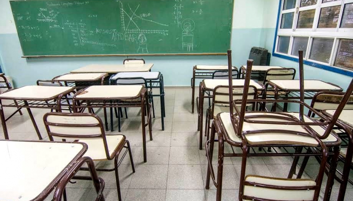 Diputados del PRO denunciaron a Sileoni por “adoctrinamiento” en las escuelas de la Provincia