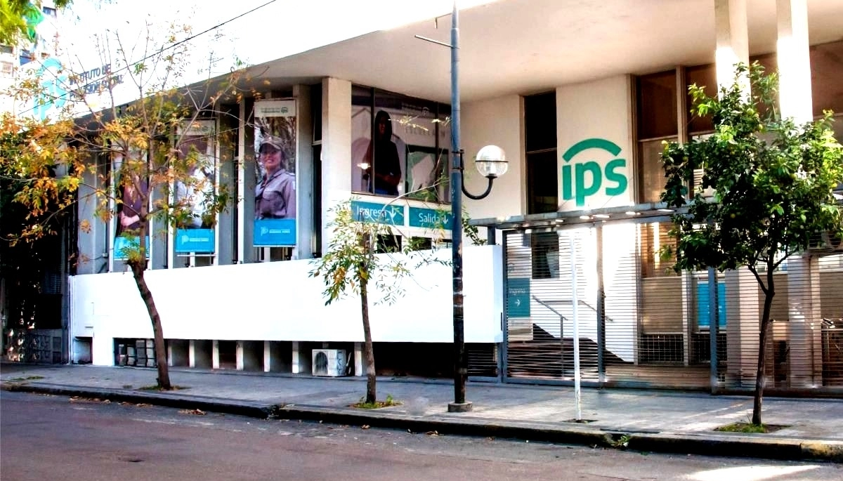 Kicillof anunció un aumento para jubilados y pensionados del IPS