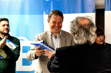 Festejo educativo: Cascallares y Fabiani celebraron junto a profesores y directivos