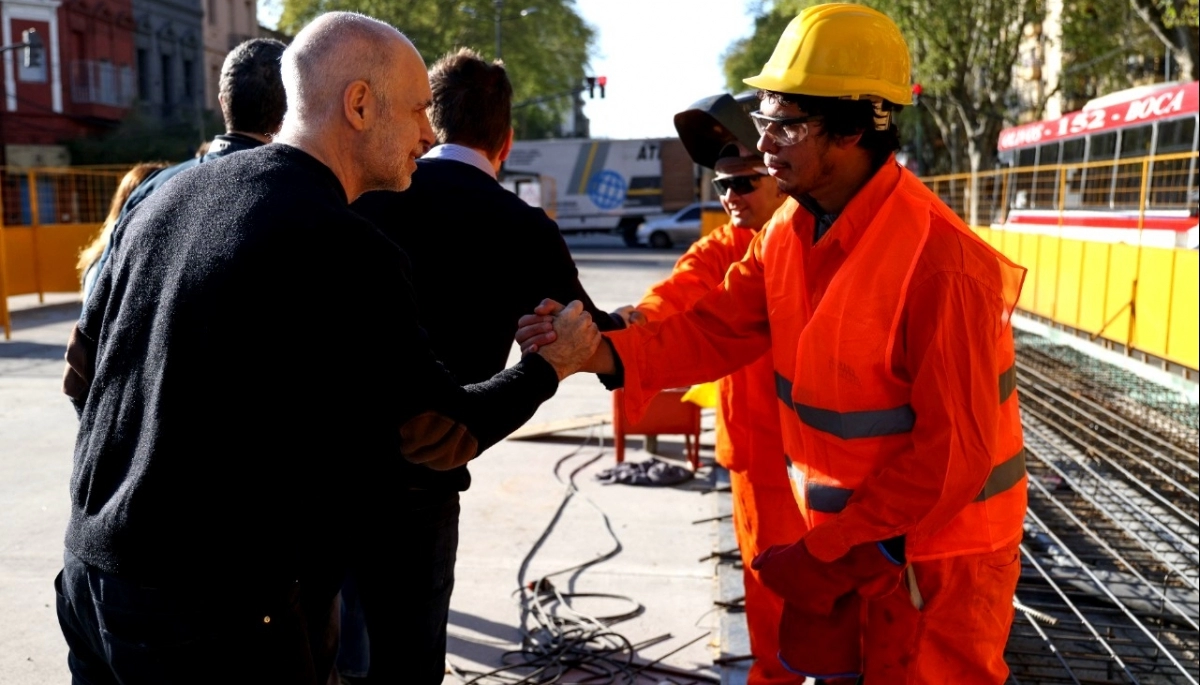 Larreta supervisó nueva obra del Metrobus: “Tenemos un equipo que cumple lo que dice”