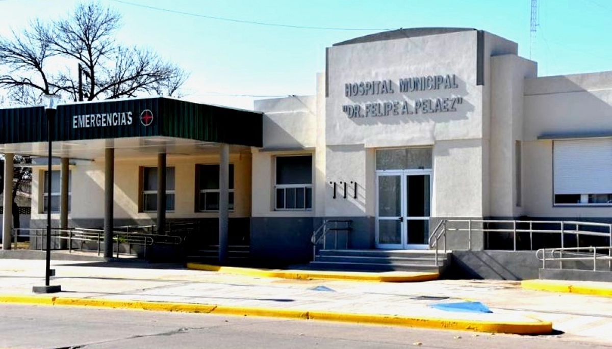 Allanaron un hospital público en Ameghino y el intendente se tomó licencia