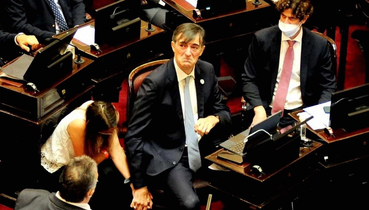 La Legislatura convirtió a Esteban Bullrich Ciudadano Ilustre de la Provincia