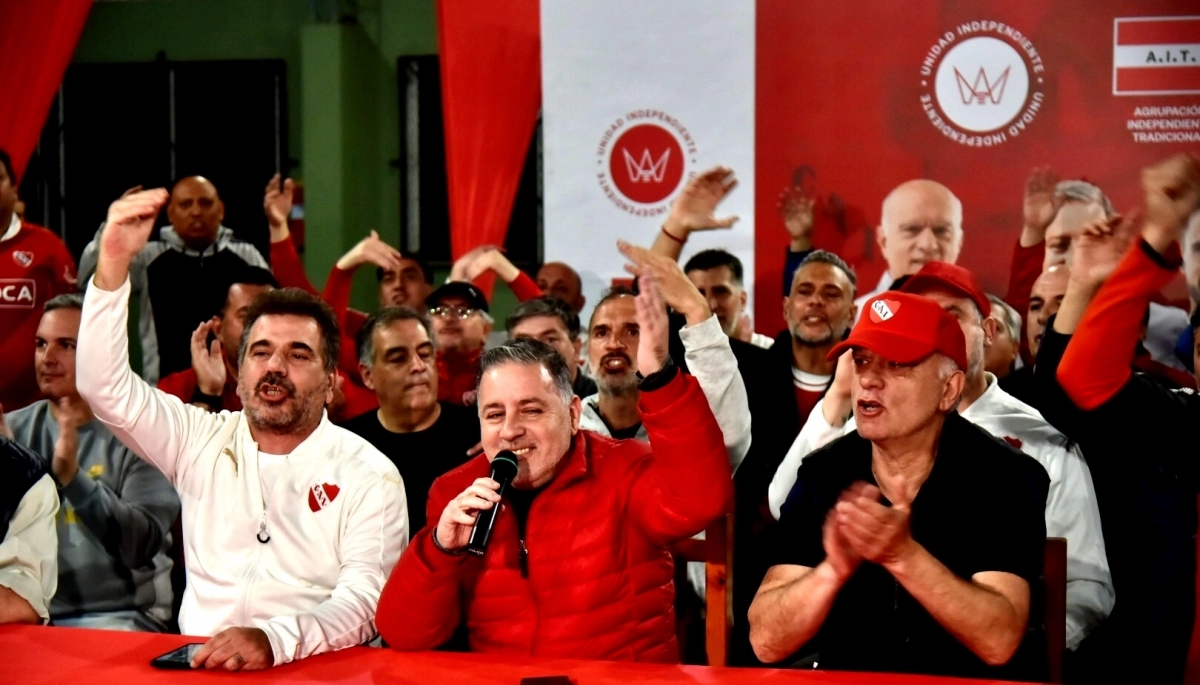 Doman, Ritondo y Grindetti le arrebataron el poder a Moyano en Independiente